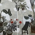 044 Leisurely in Courtyard